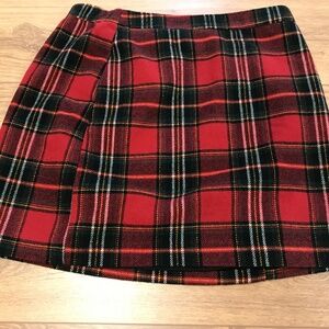 Hollister Plaid Skirt size Large